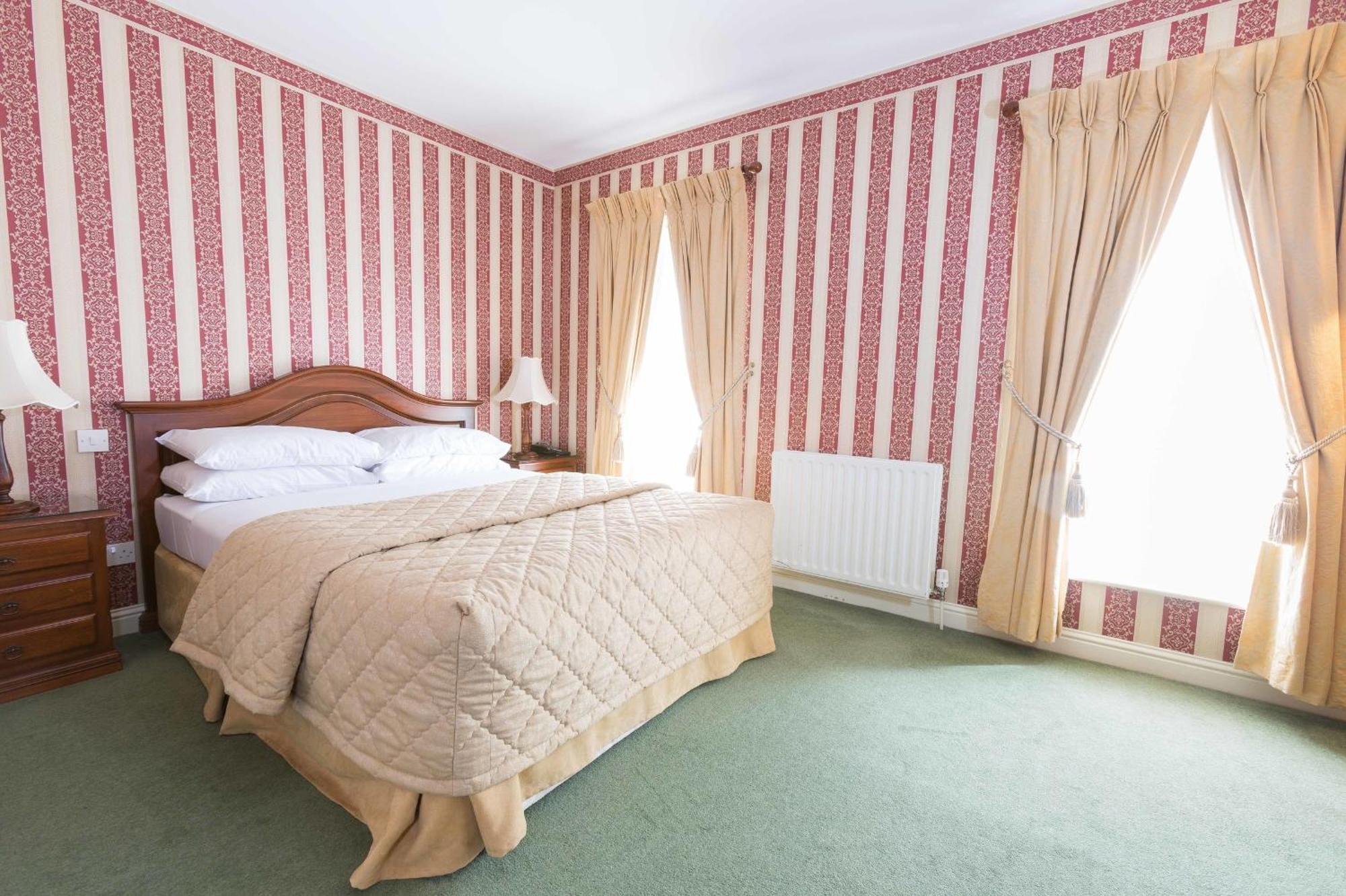 Sheedy'S Boutique Hotel Lisdoonvarna Rum bild