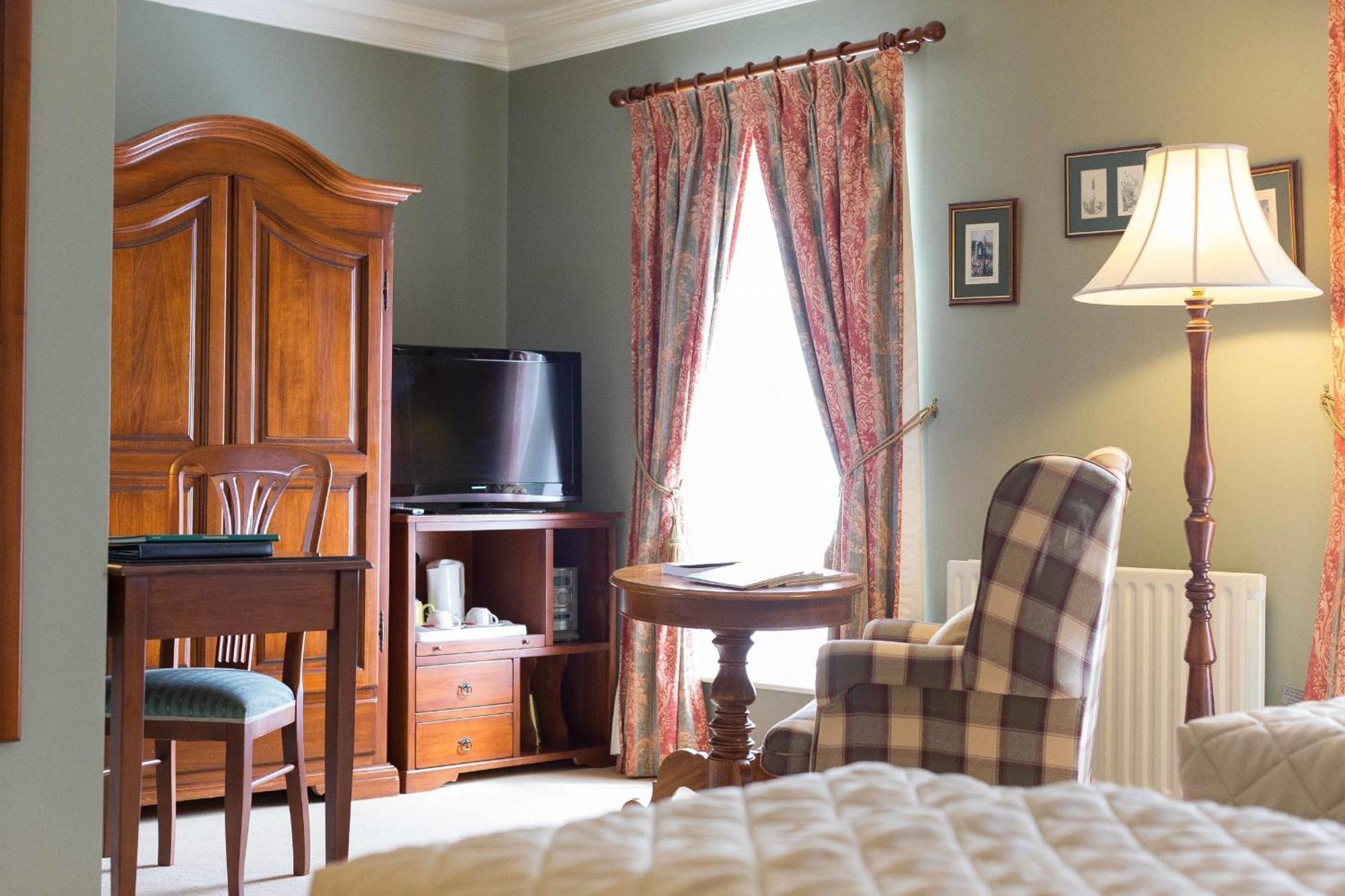 Sheedy'S Boutique Hotel Lisdoonvarna Rum bild