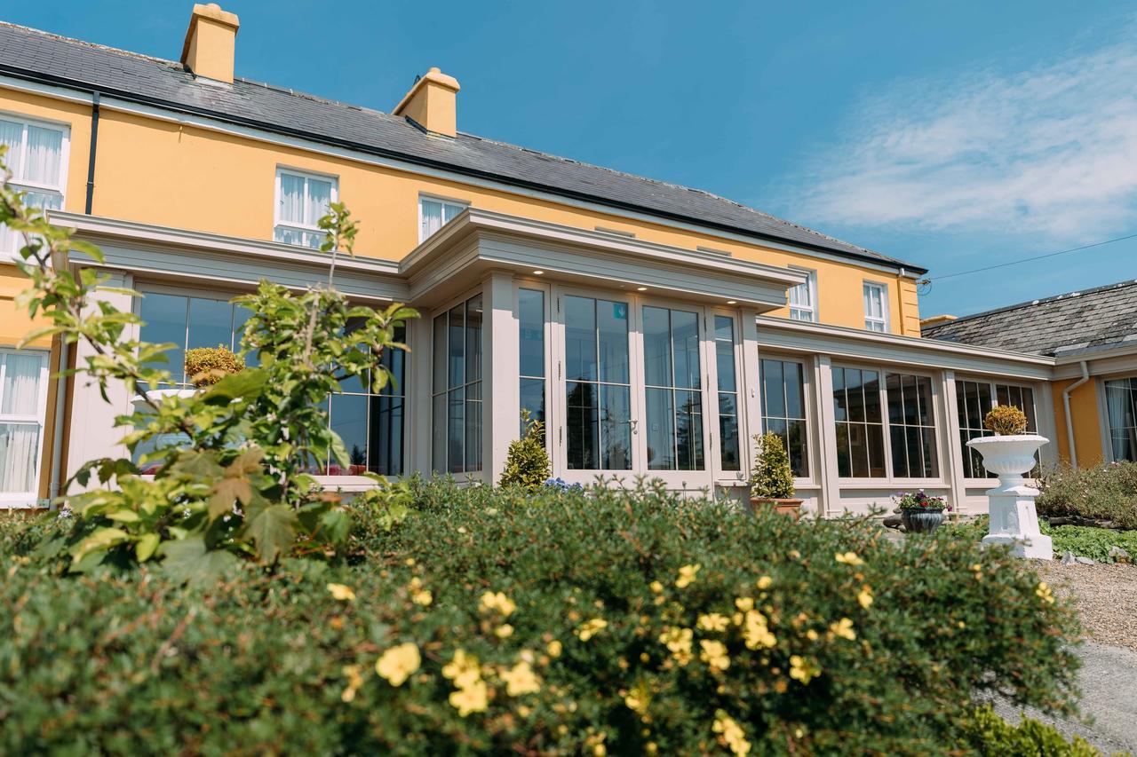 Sheedy'S Boutique Hotel Lisdoonvarna Exteriör bild